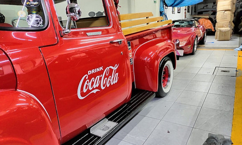 Ford F100 1956...