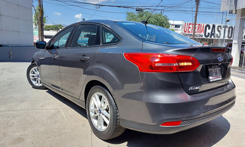 Ford Focus 2016 2.0 ...