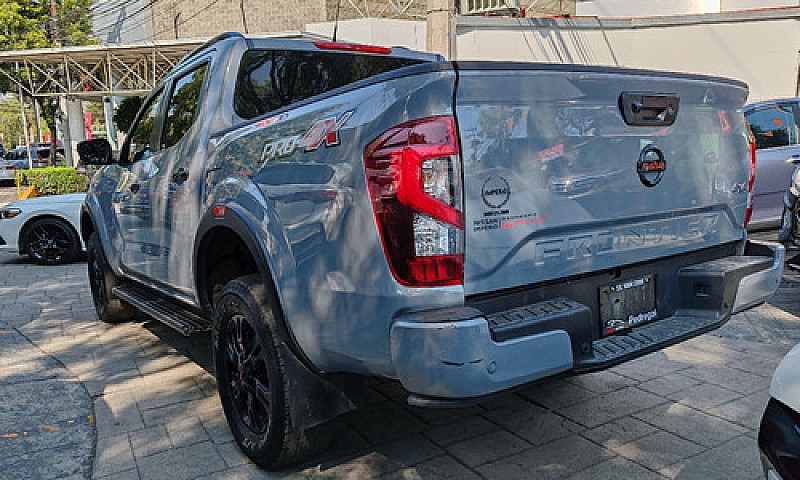 Nissan Frontier 2021...
