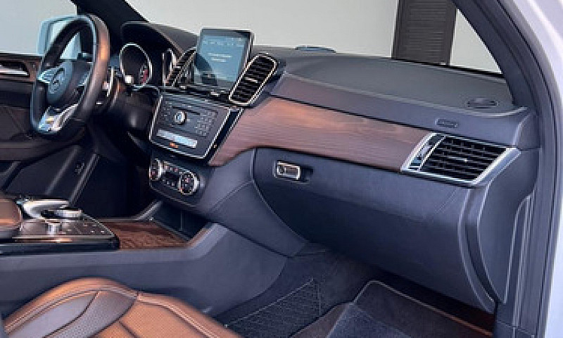 Mercedes-Benz Clase ...