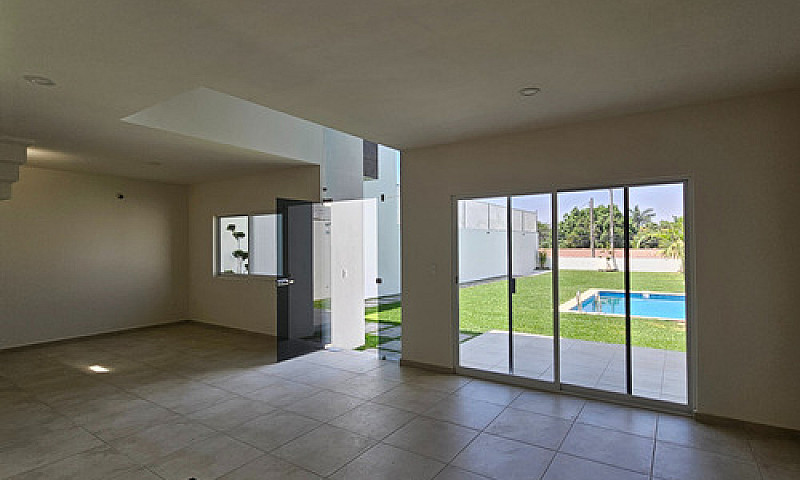 Casa Nueva  Minimali...