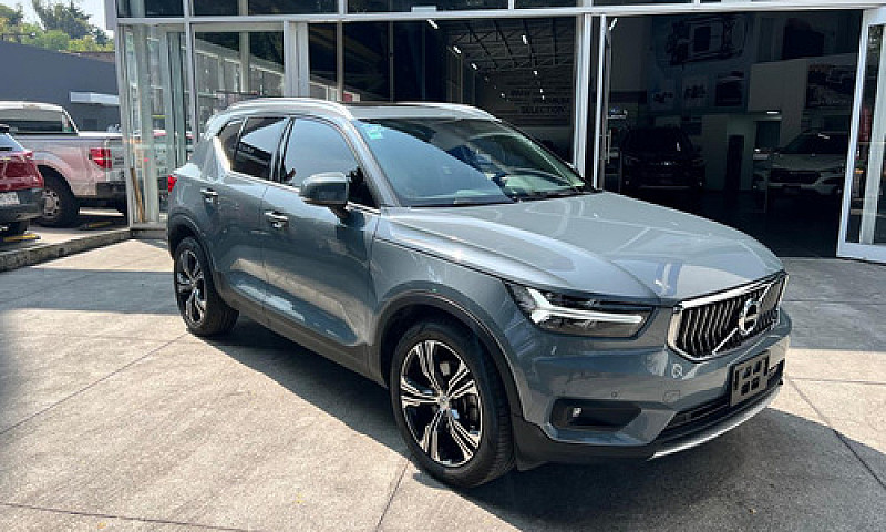 Volvo Xc40 2022...