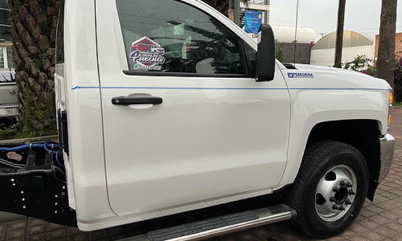 Chevrolet Silverado ...