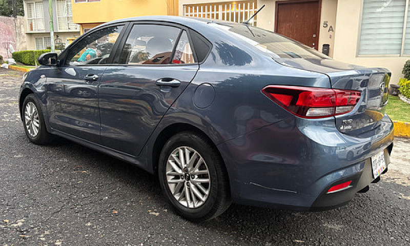 Kia Rio 1.6 Lx Sedan...