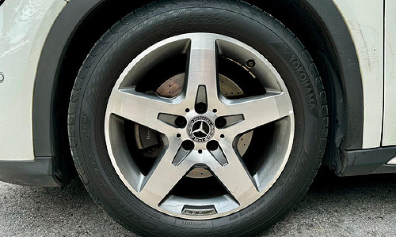 Mercedes-Benz Clase ...