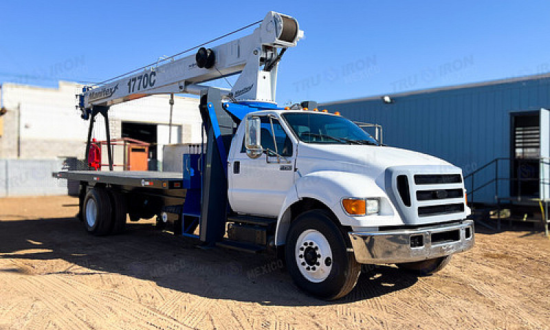 Grua Titan 2011 Ford...