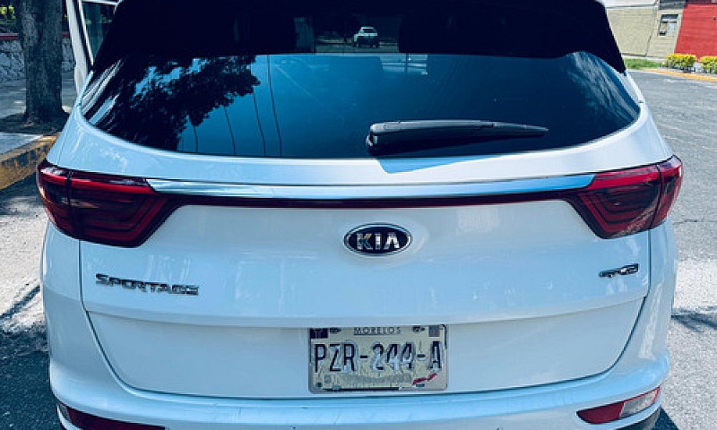 Kia Sportage 2.4 Sxl...