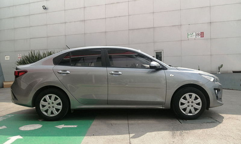 Kia Rio 2022 1.6 Sed...