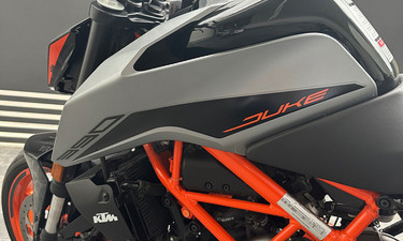 Duke 390 Semi Nueva...