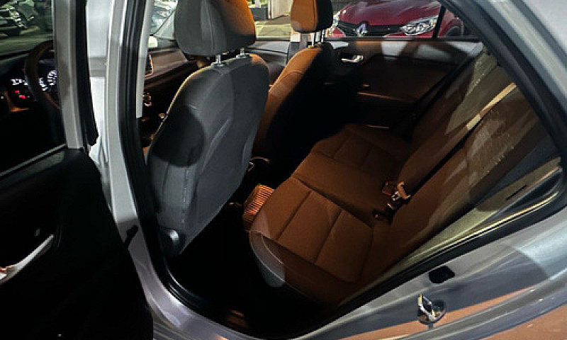 Kia Forte Sedan 2017...
