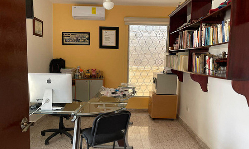 Venta De Casa En Col...