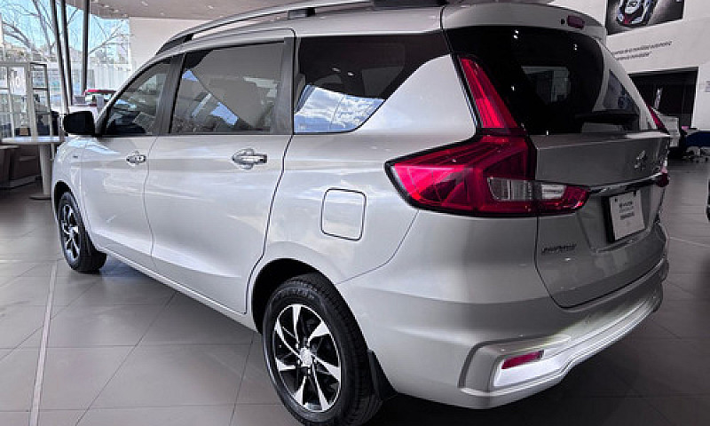 Suzuki Ertiga 2022...