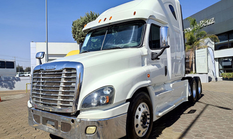 Freightliner Cascadi...