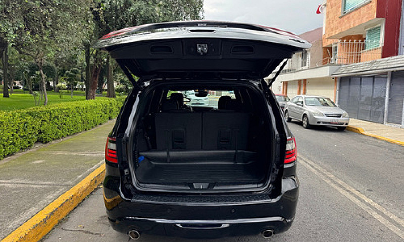 Dodge Durango 5.7 V8...
