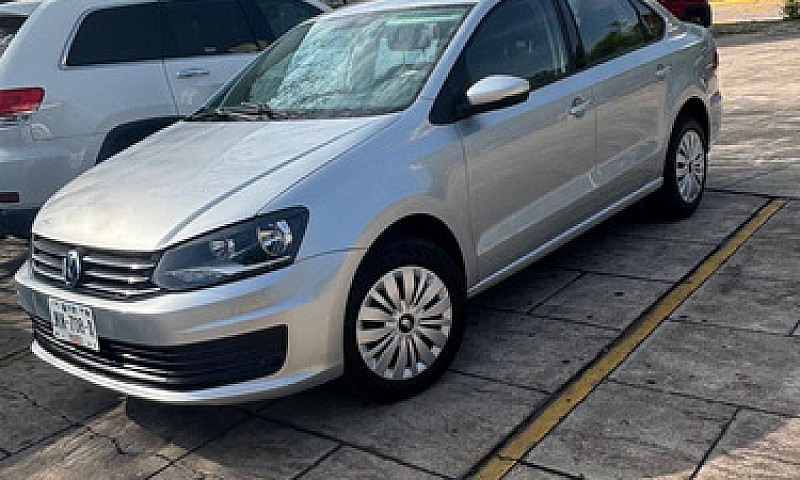 Volkswagen Vento 1.6...