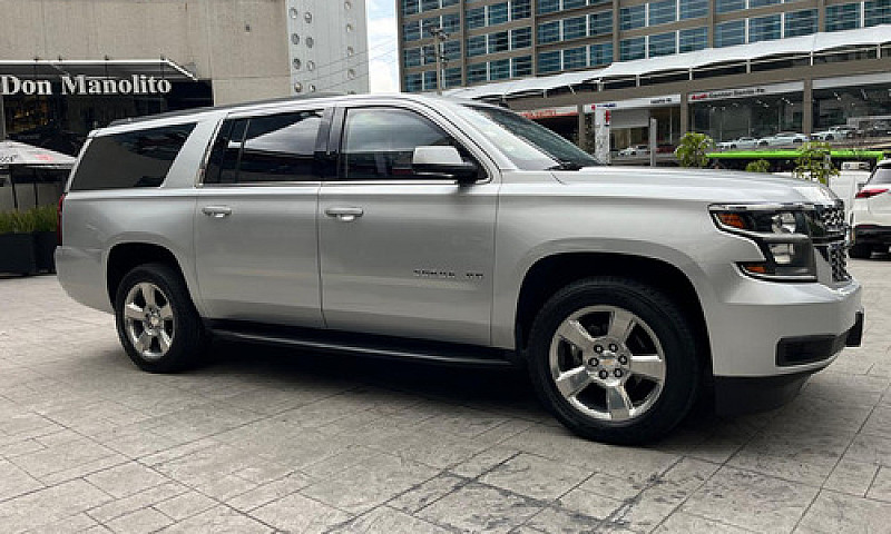 Chevrolet Suburban L...