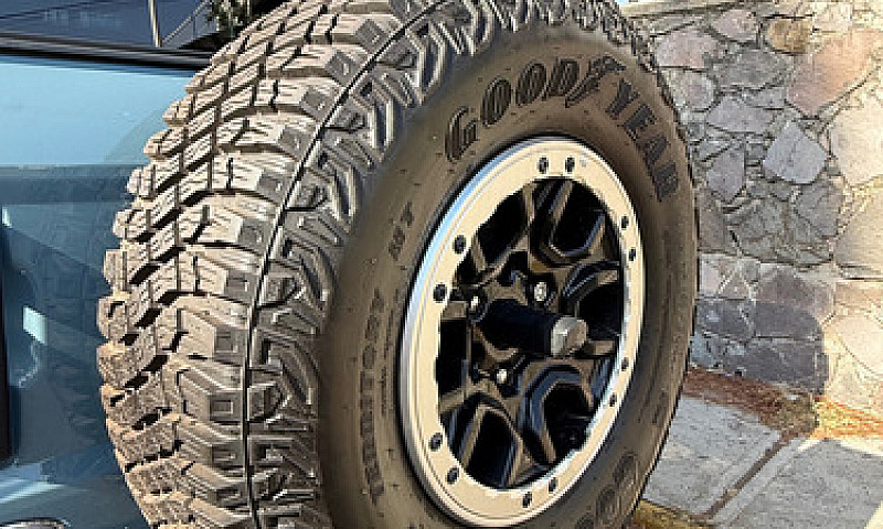 Ford Bronco 2.0T Spo...