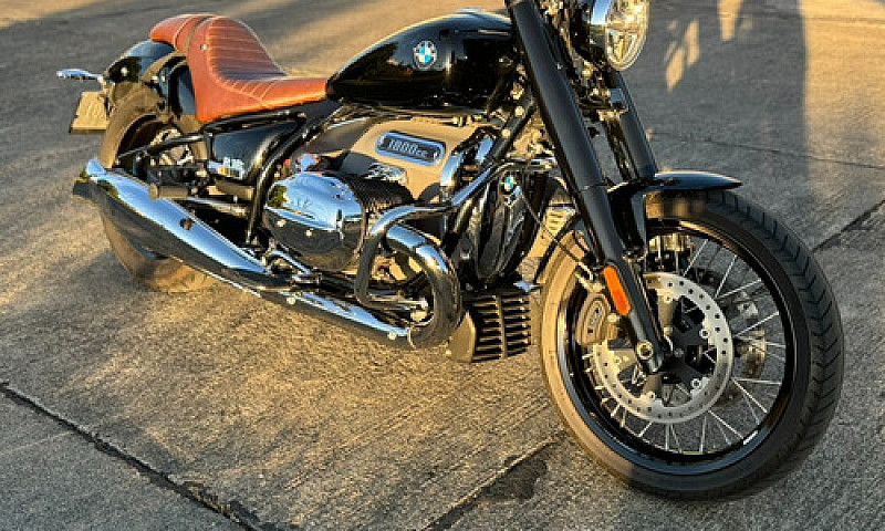 Bmw R18 Pure...