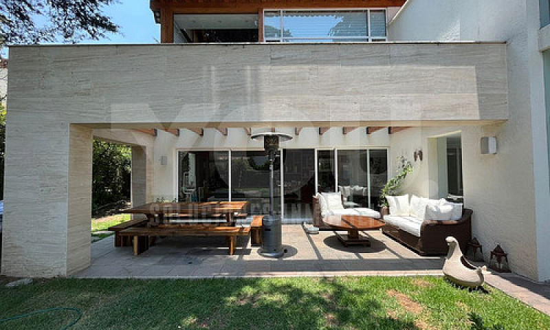 Casa En  Venta Con J...