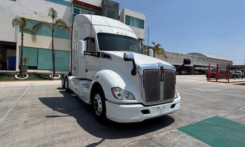 Kenworth T680 Modelo...
