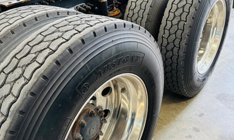 Volvo Vnr 2019 Con 2...