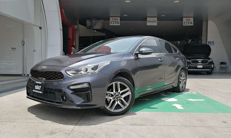 Kia Forte 2020...