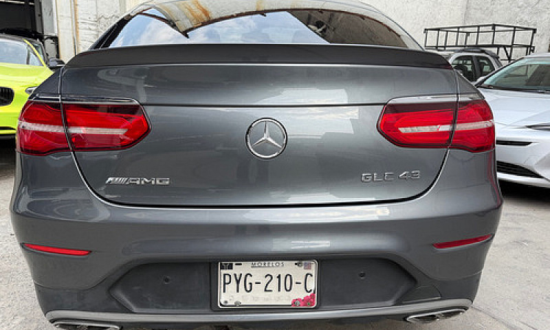 Mercedes Benz Glc 43...