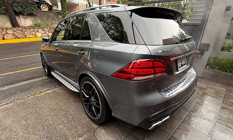 Mercedes-Benz Clase ...