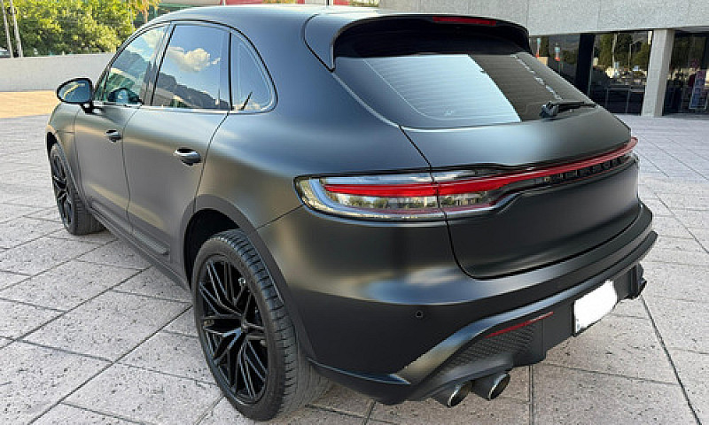 Porsche Macan S...