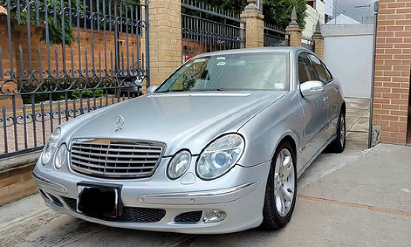 Mercedes Benz E500 G...