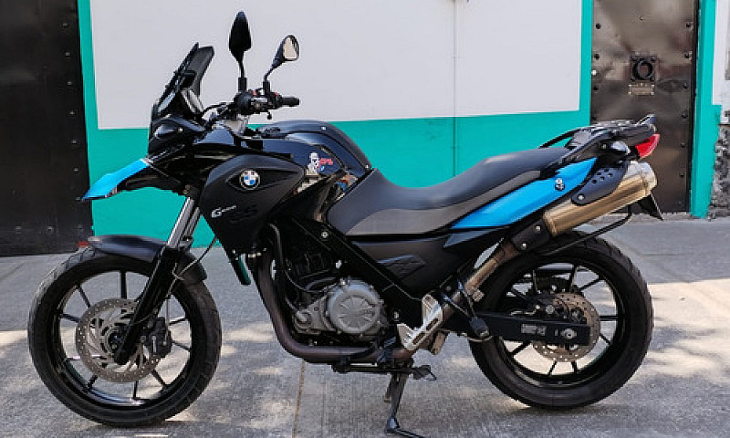 Motocicleta Bmw G650...