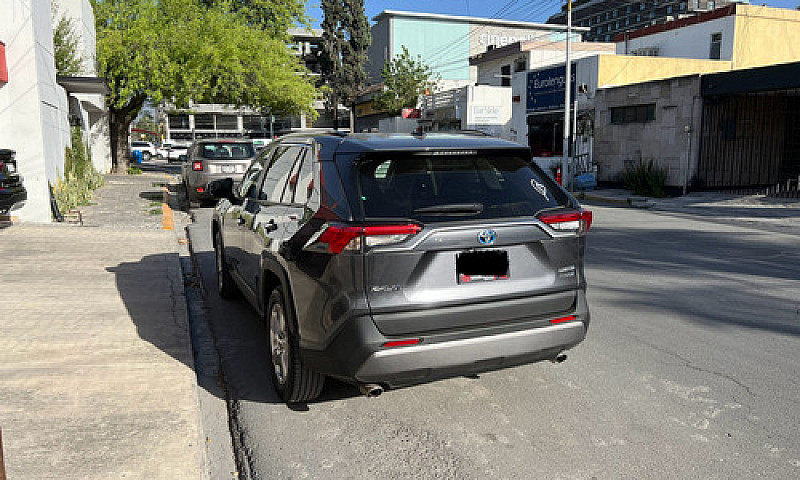 Toyota Rav4 2.5 Limi...