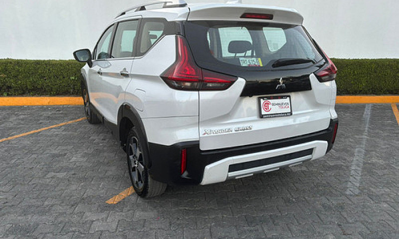 Mitsubishi Xpander  ...