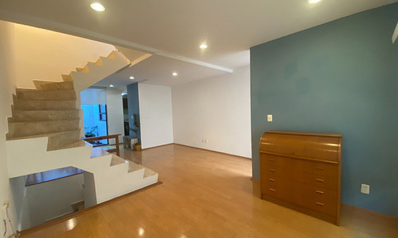 Tu Historia Comienza...