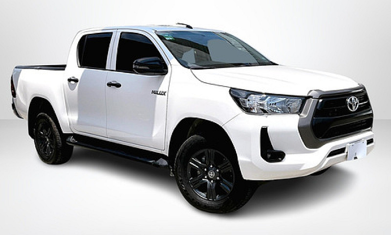 Toyota Hilux 2022...