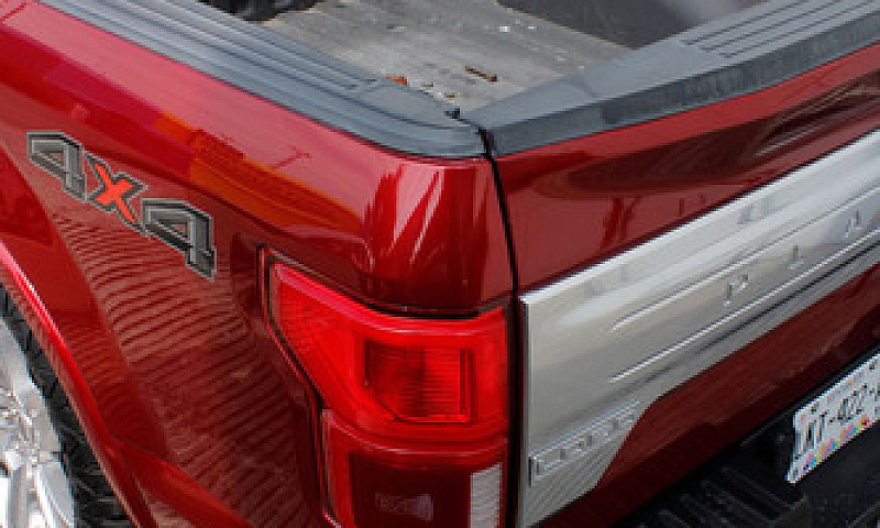 Ford Lobo 2020...