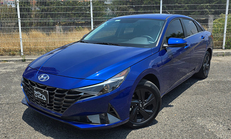 Hyundai Elantra 2.0 ...