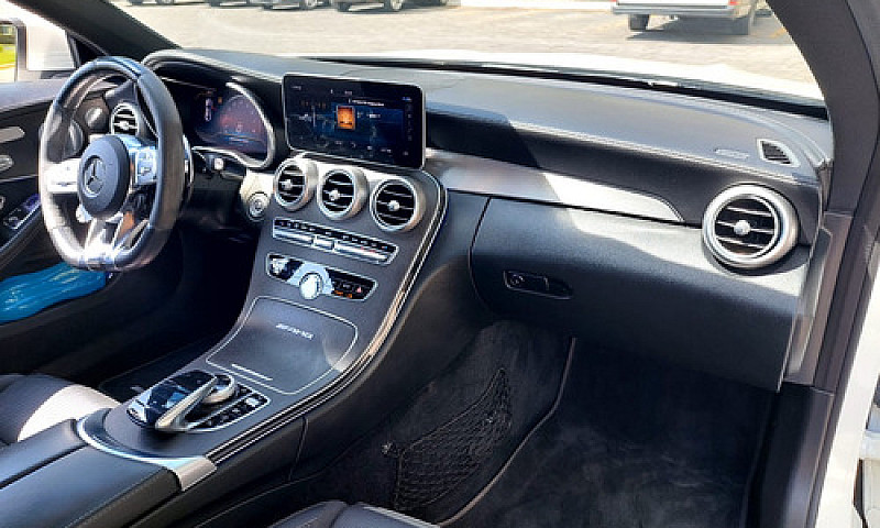Mercedes Benz Amg C6...