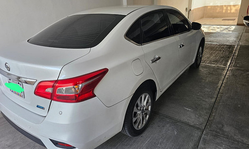 Nissan Sentra 1.8 Ad...