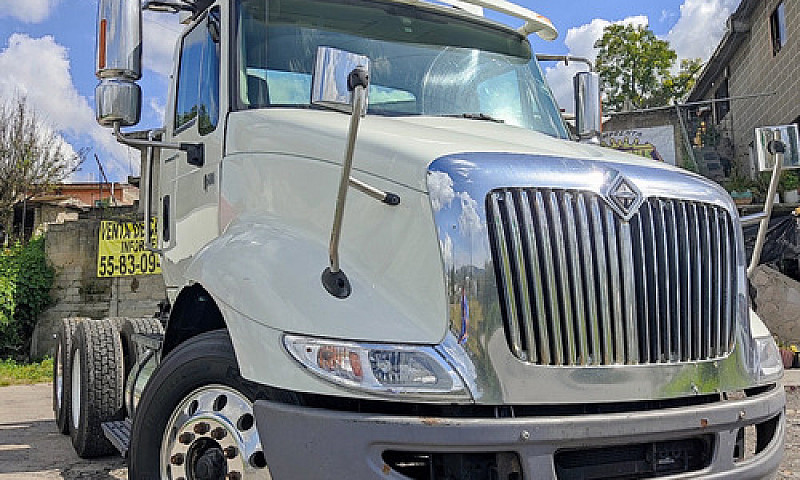 Tractocamion Interna...