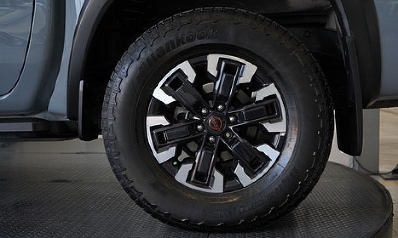 Nissan Frontier 2023...