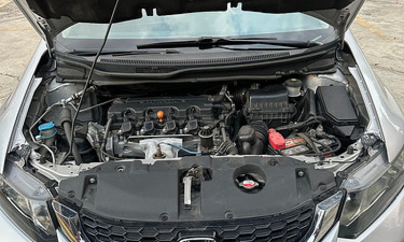 Honda Civic 1.8 Ex A...