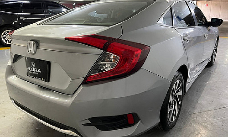 Honda Civic 2019 2.0...