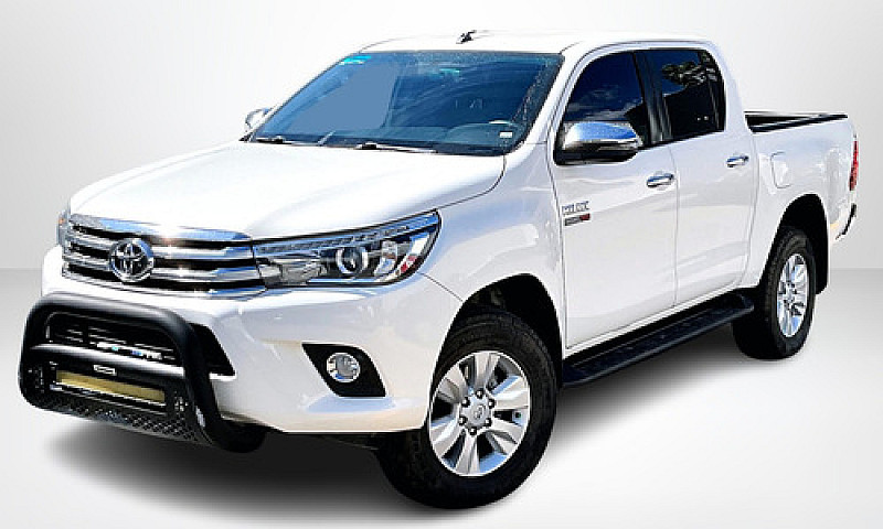 Toyota Hilux 2020...