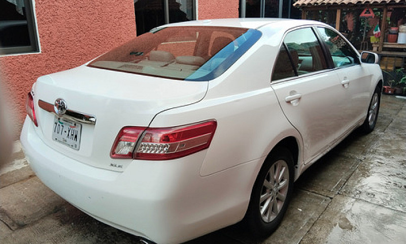 Toyota Camry 3.5 Xle...