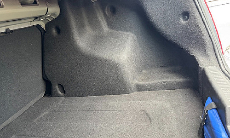 Chevrolet Sonic 1.6 ...