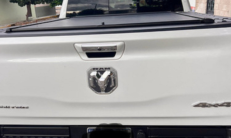 Ram Ram 1500 5.7 Hem...