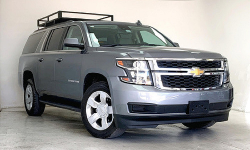Chevrolet Suburban 2...