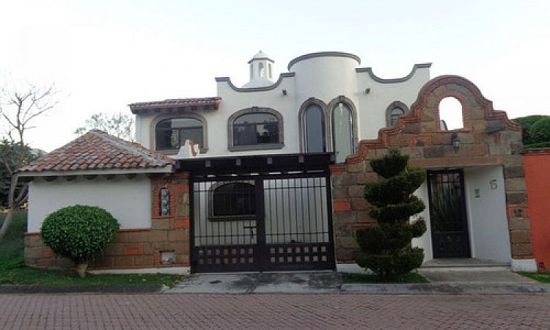 Casa En Venta En  Fr...