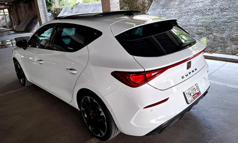 Cupra Leon 245Hp...